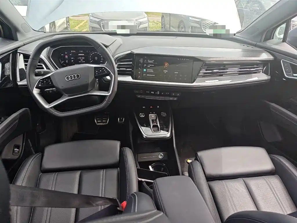Audi Q4 e-tron 2024 40 e-tron Creation Edition фото 10