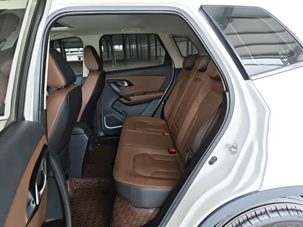 FAW Senya R7 2018 2017 Model 1.6L Automatic Smart