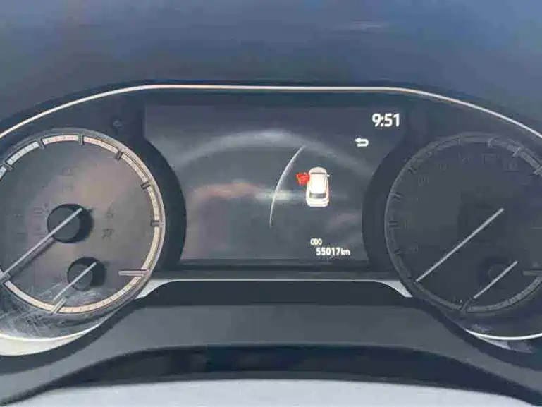 Toyota Venza 2022 2.0L CVT 2WD Premium фото 20