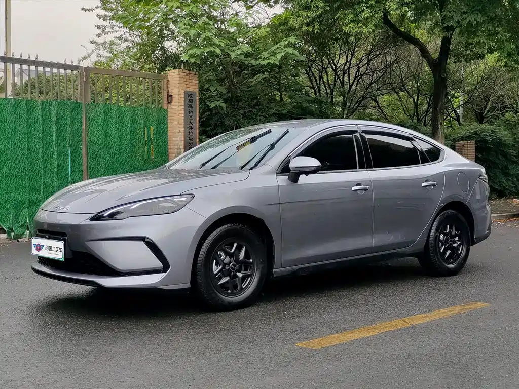 BYD Hai Bao 05 DM-i 2025 DM-i Smart Drive Edition 55KM Luxury