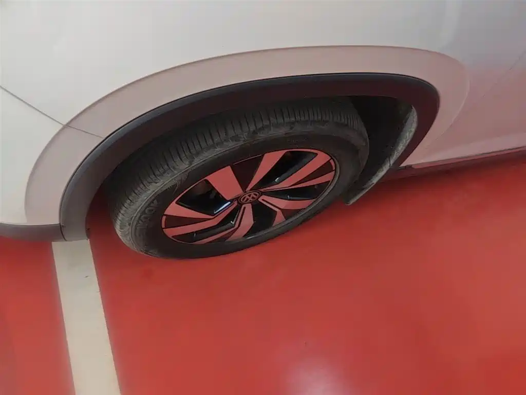Volkswagen Tayron 2019 330TSI 2WD Luxury China VI фото 22