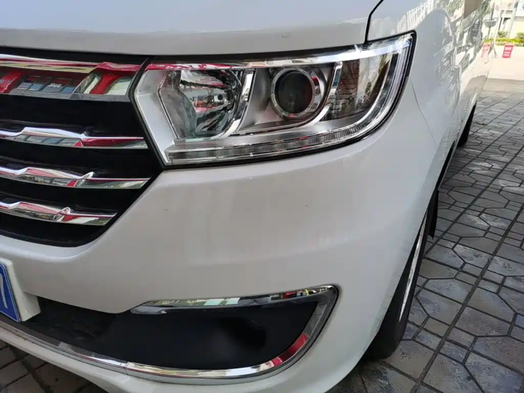 JAC Refine M3 2025 2025 PLUS 1.5T Manual Classic 7-Seater