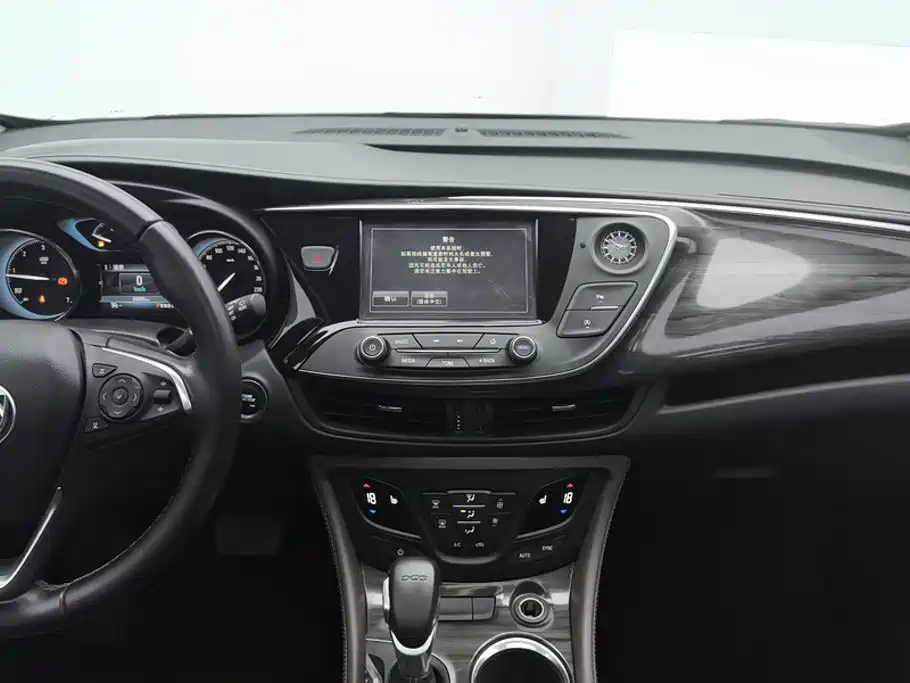 Фото 13 - Buick Envision Plus