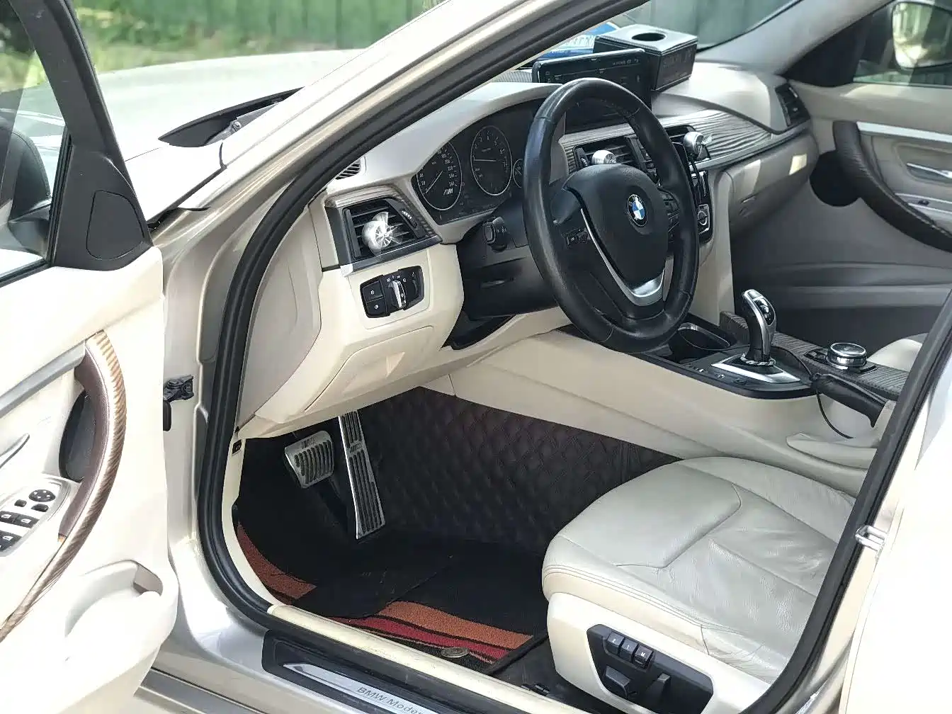 BMW 3 Series 2014 320Li Style Design Package фото 5