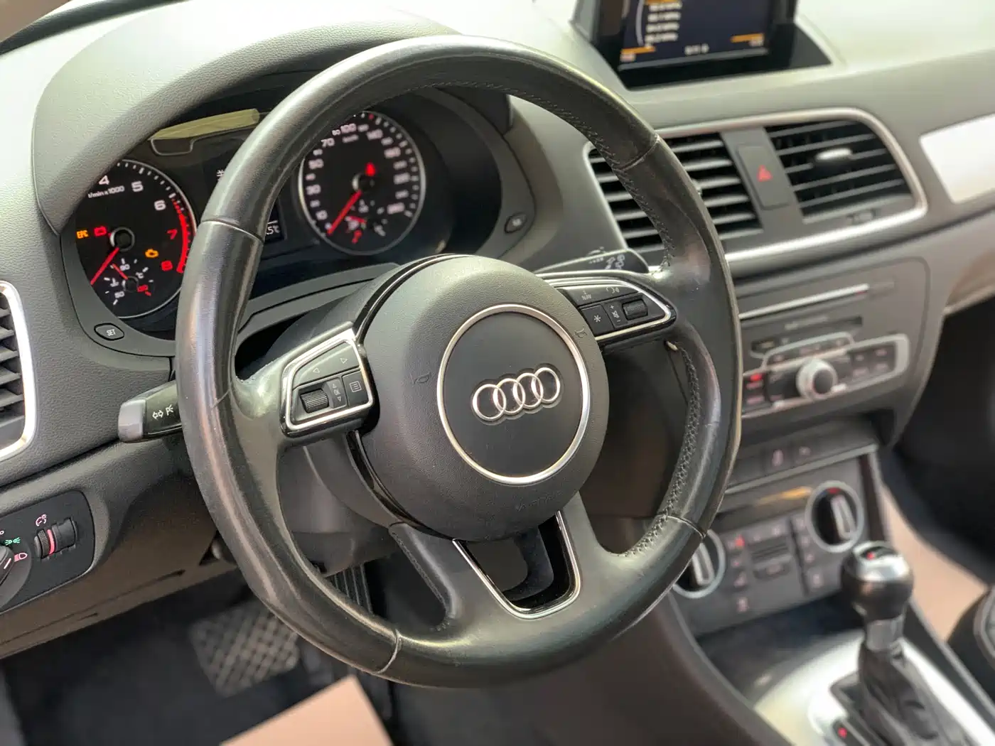 Audi Q3 2017 35 TFSI Fashion фото 15