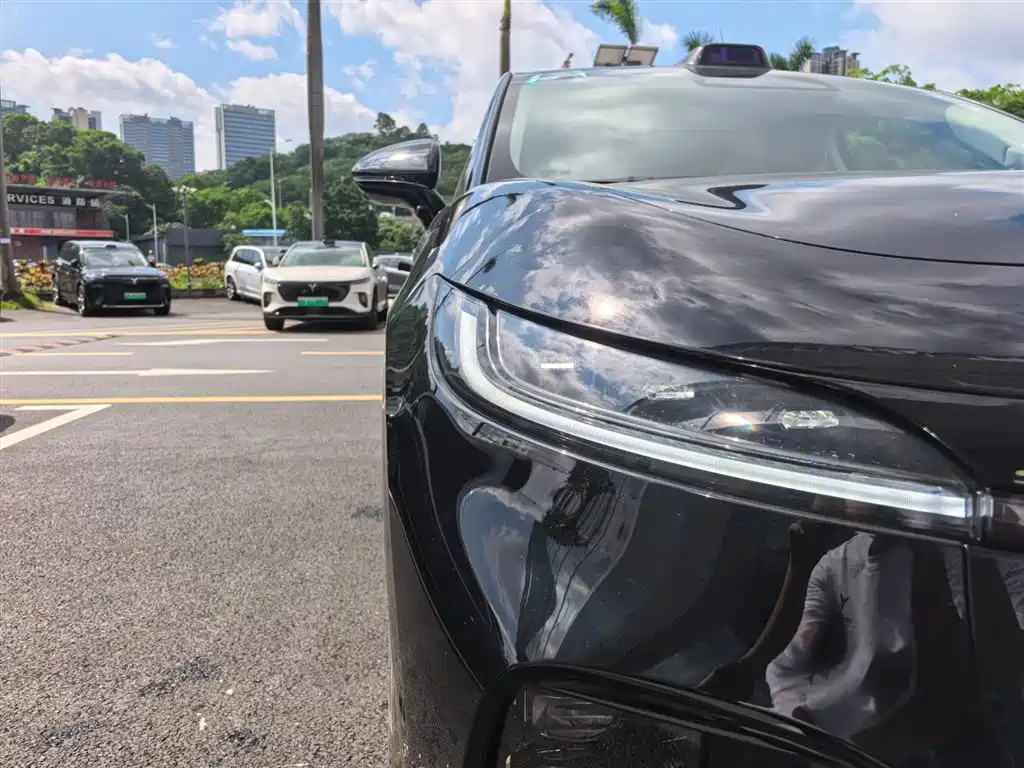 Voyah Auto Voyah Zhiyin 2025 Base фото 9