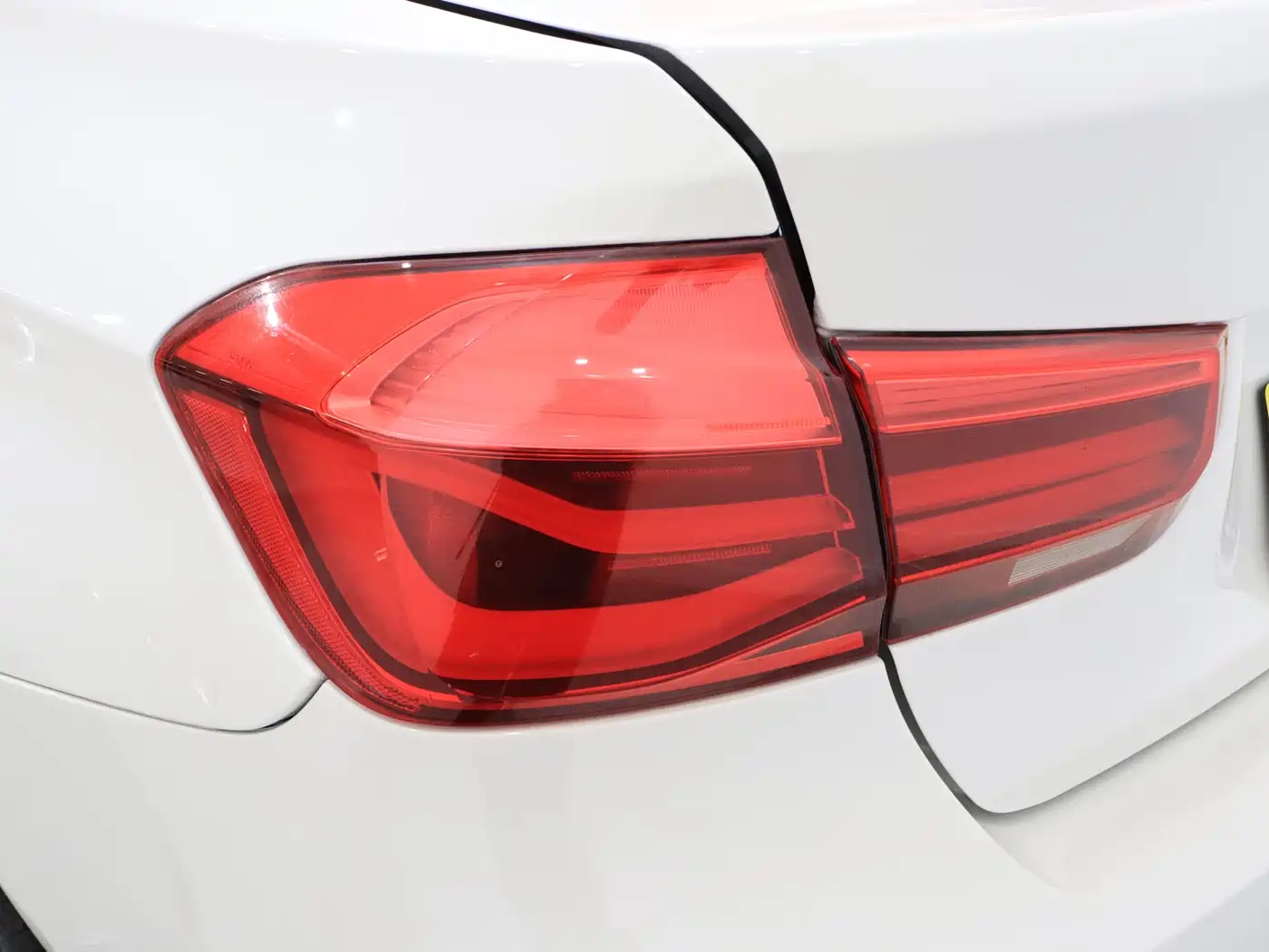BMW 3 Series 2018 320Li Leading M Sport Package фото 6