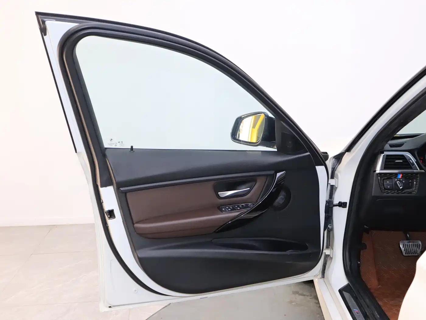 BMW 3 Series 2018 320Li Leading M Sport Package фото 12