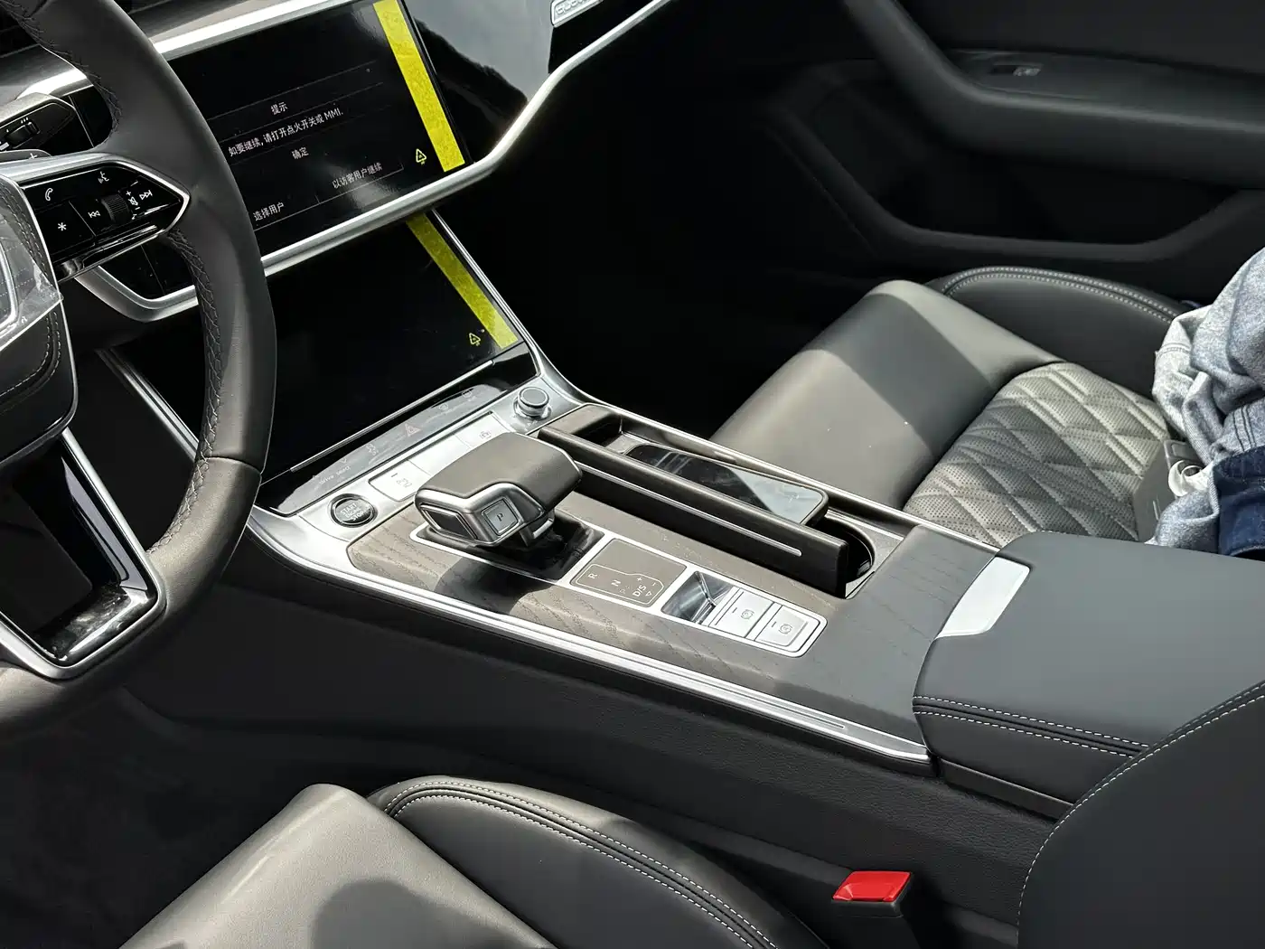 Audi A6L 2025 45 TFSI quattro Premium Sport фото 7