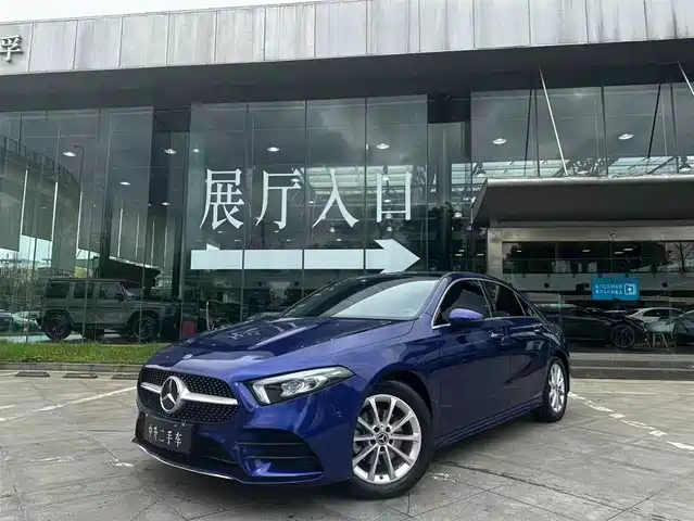 MERCEDES-BENZ A CLASS