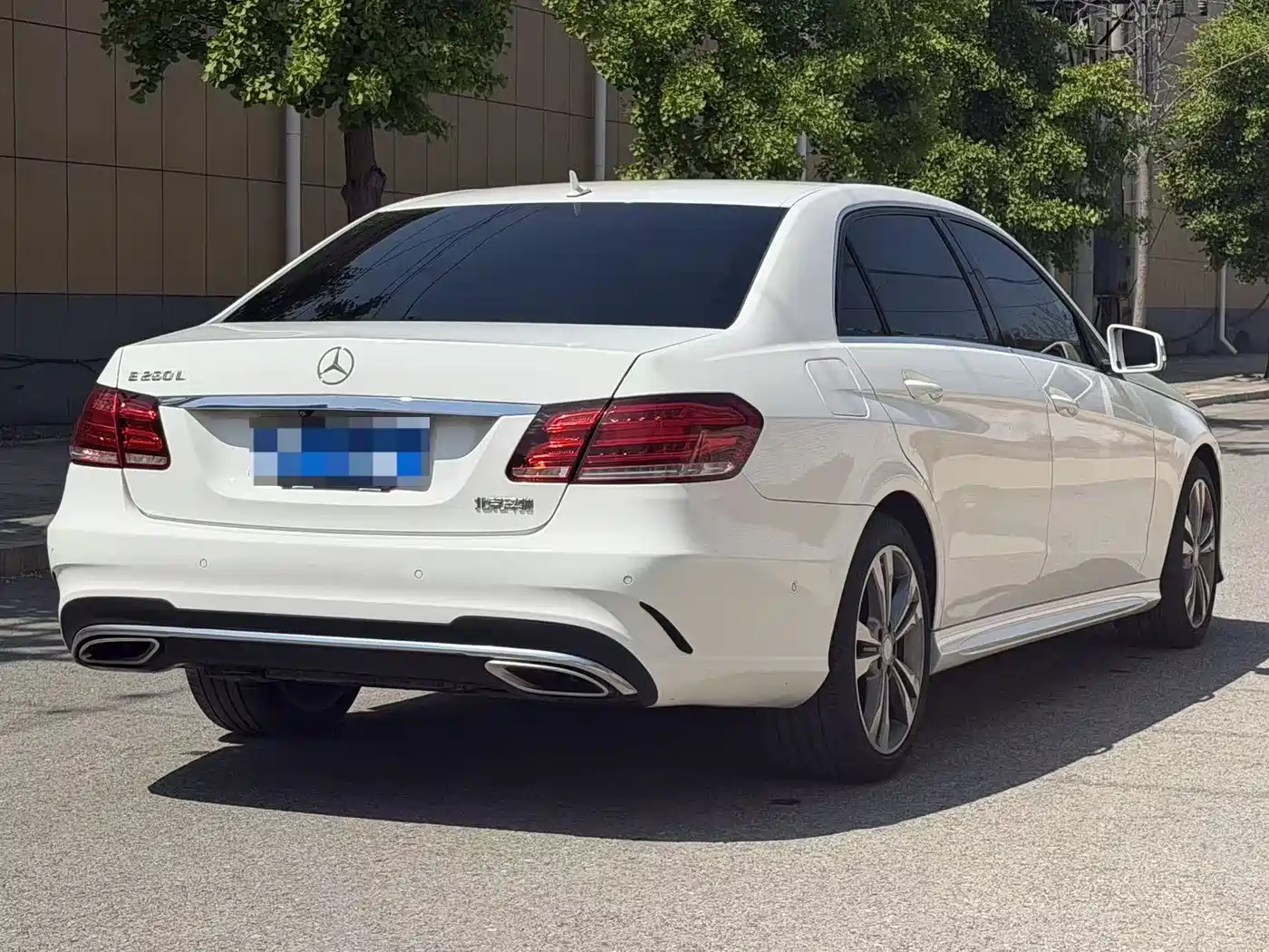 Mercedes-Benz E-Class 2015 E 260 L Sport фото 5