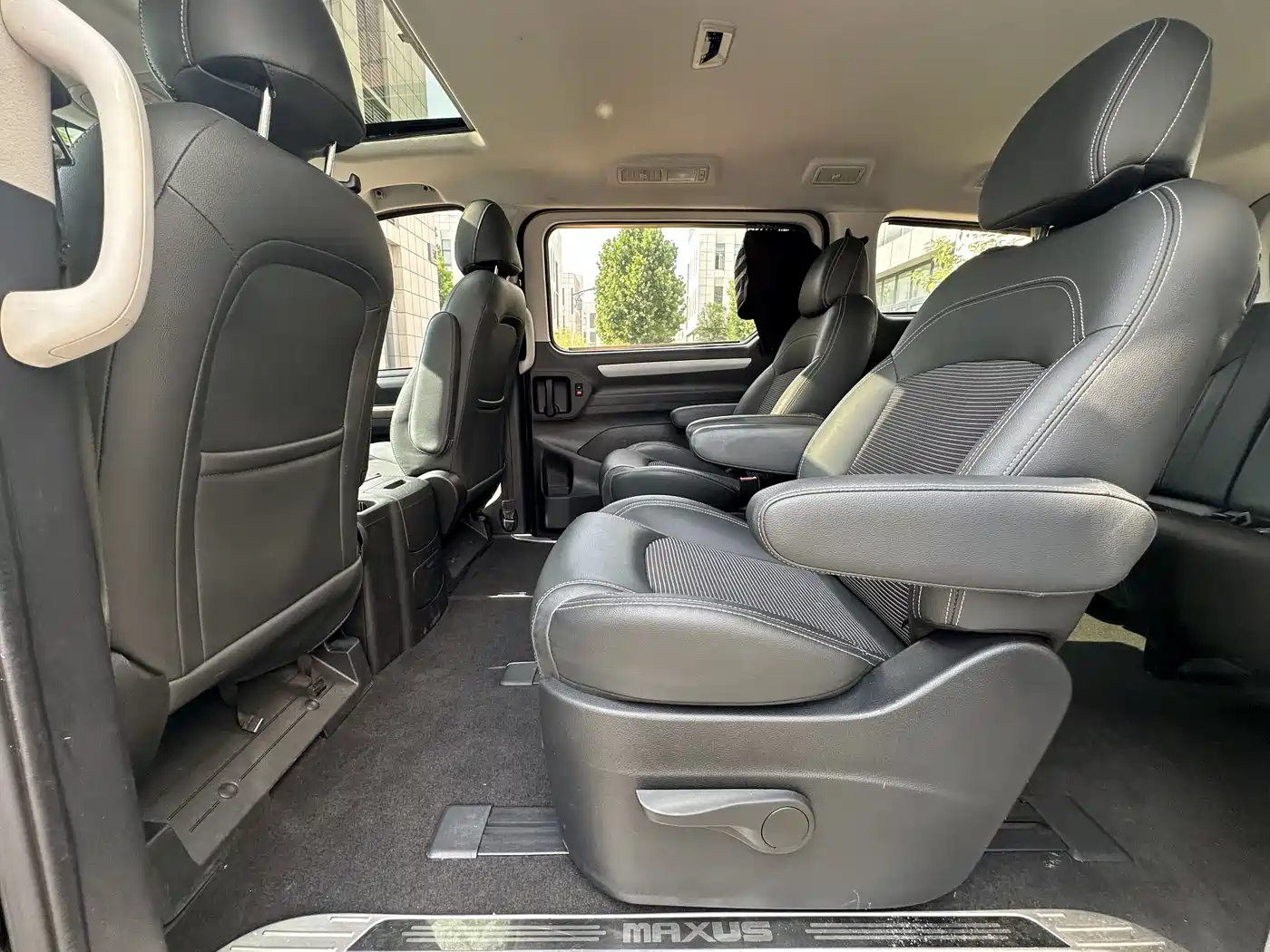 SAIC Maxus Maxus G10 2018 PLUS 2.0T Automatic Elite Edition фото 15