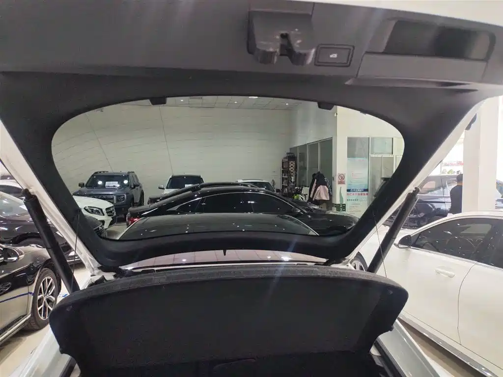 Volkswagen FAW-Volkswagen CC 2021 380TSI Eye-catching Edition фото 13