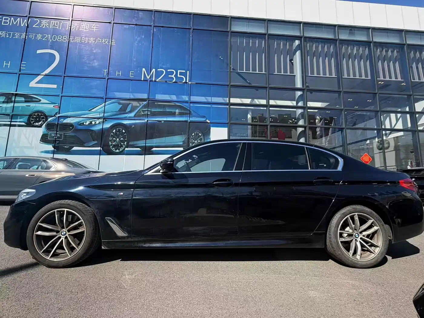 BMW 5 Series 2020 525Li M Sport Package фото 3