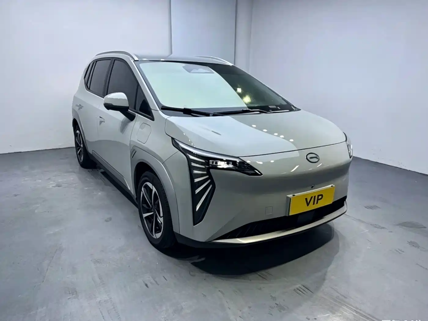 2025 Aion Y