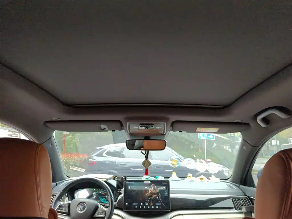 BYD Song PLUS PHEV 2021 DM-i 110KM Flagship PLUS фото 9
