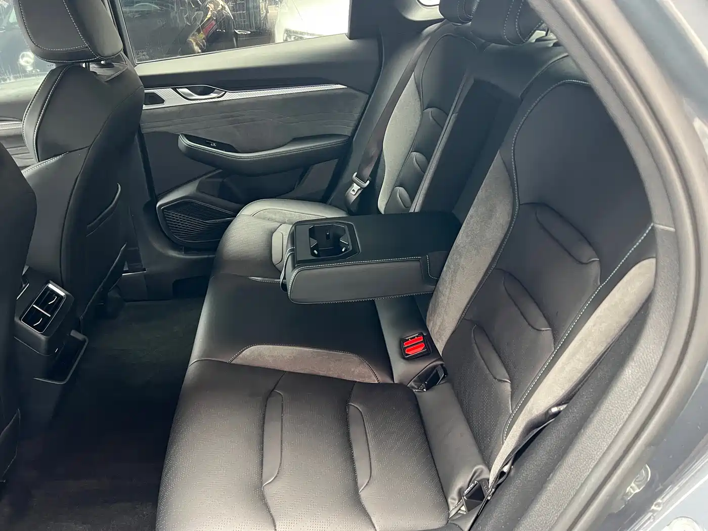 GEELY AUTOMOBILE XINGRUI