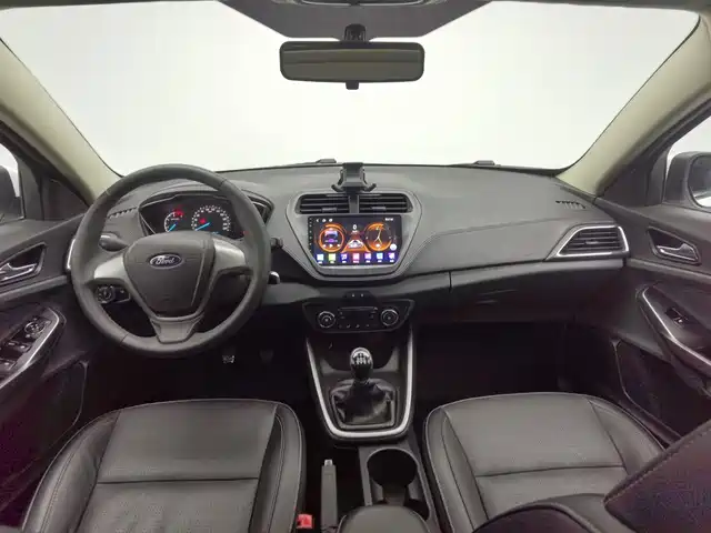 Ford Escort 2015 1.5L Manual Fashion — фото 5