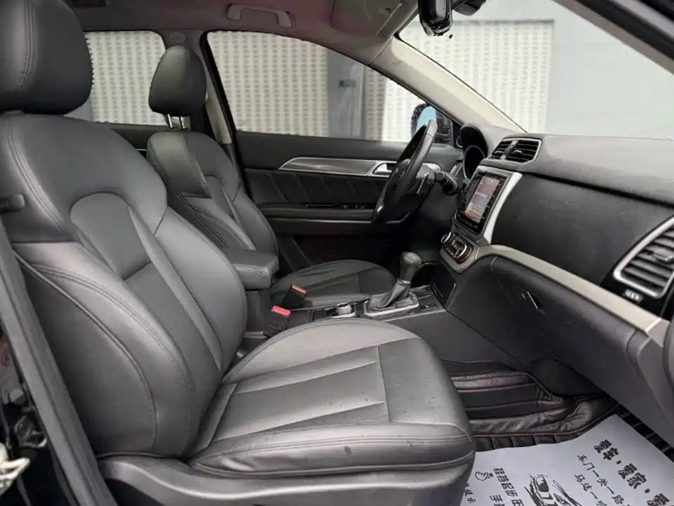 Фото 8 - Haval H6 Coupe