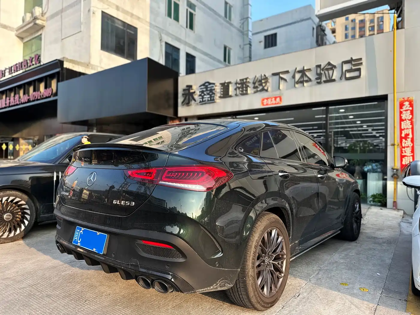 Mercedes-Benz GLE Coupe 2020 GLE 350 4MATIC Coupe SUV Luxury фото 4