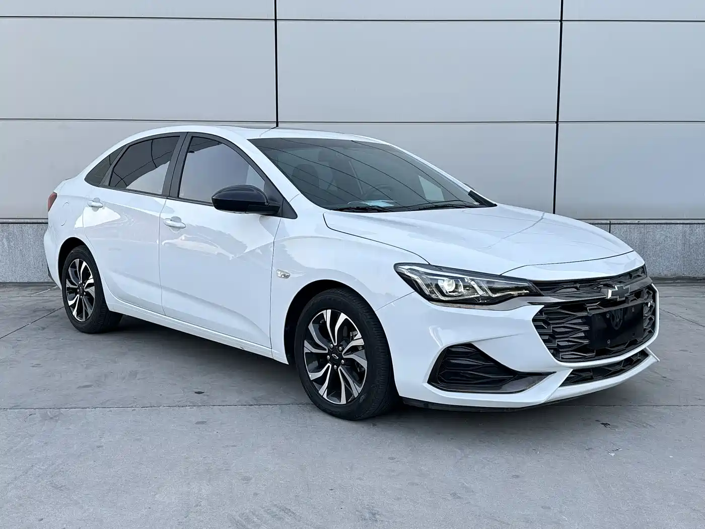 Chevrolet Monza 2022 Mild Hybrid RS 330T Automatic Comfort Edition фото 3