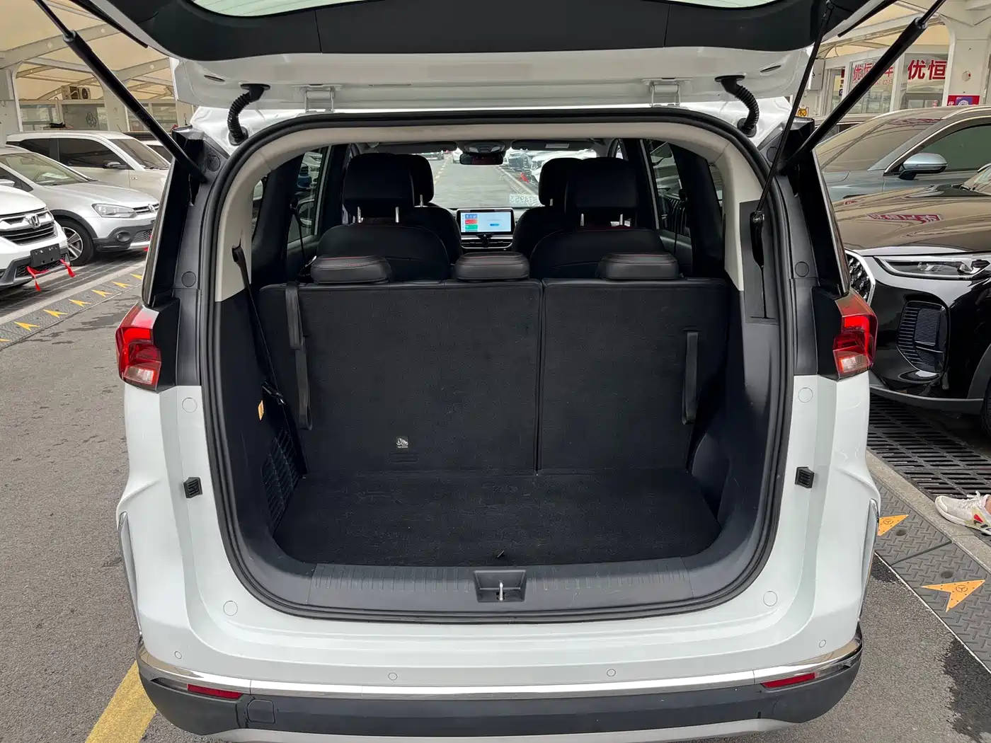 SAIC Maxus Maxus G50 2021 PLUS 1.5T Automatic Pilot Edition фото 14