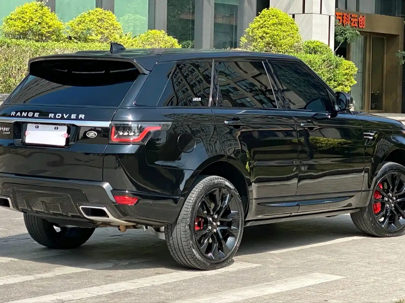Фото 6 - Land Rover Range Rover Sport