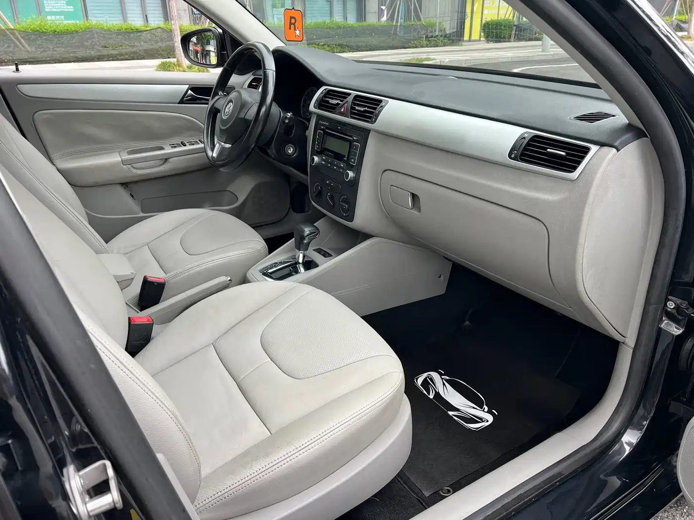 Volkswagen Bora 2012 2012 1.6L Automatic Fashion Model