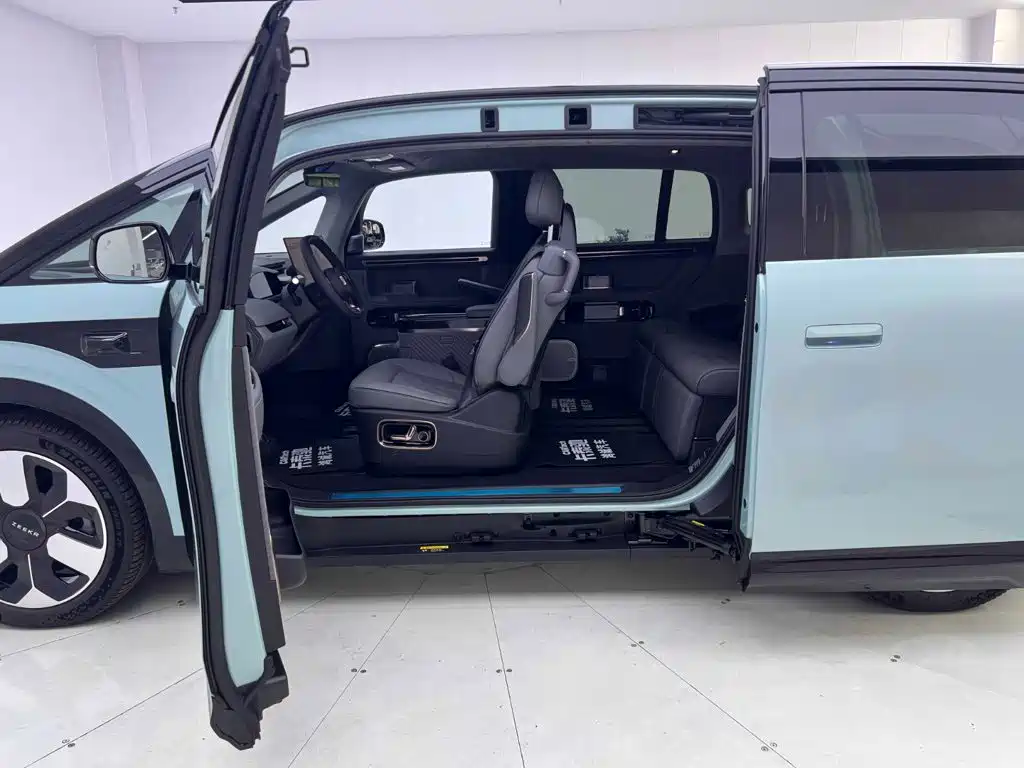 ZEEKR MIX 2026 2025 Smart Driving Edition