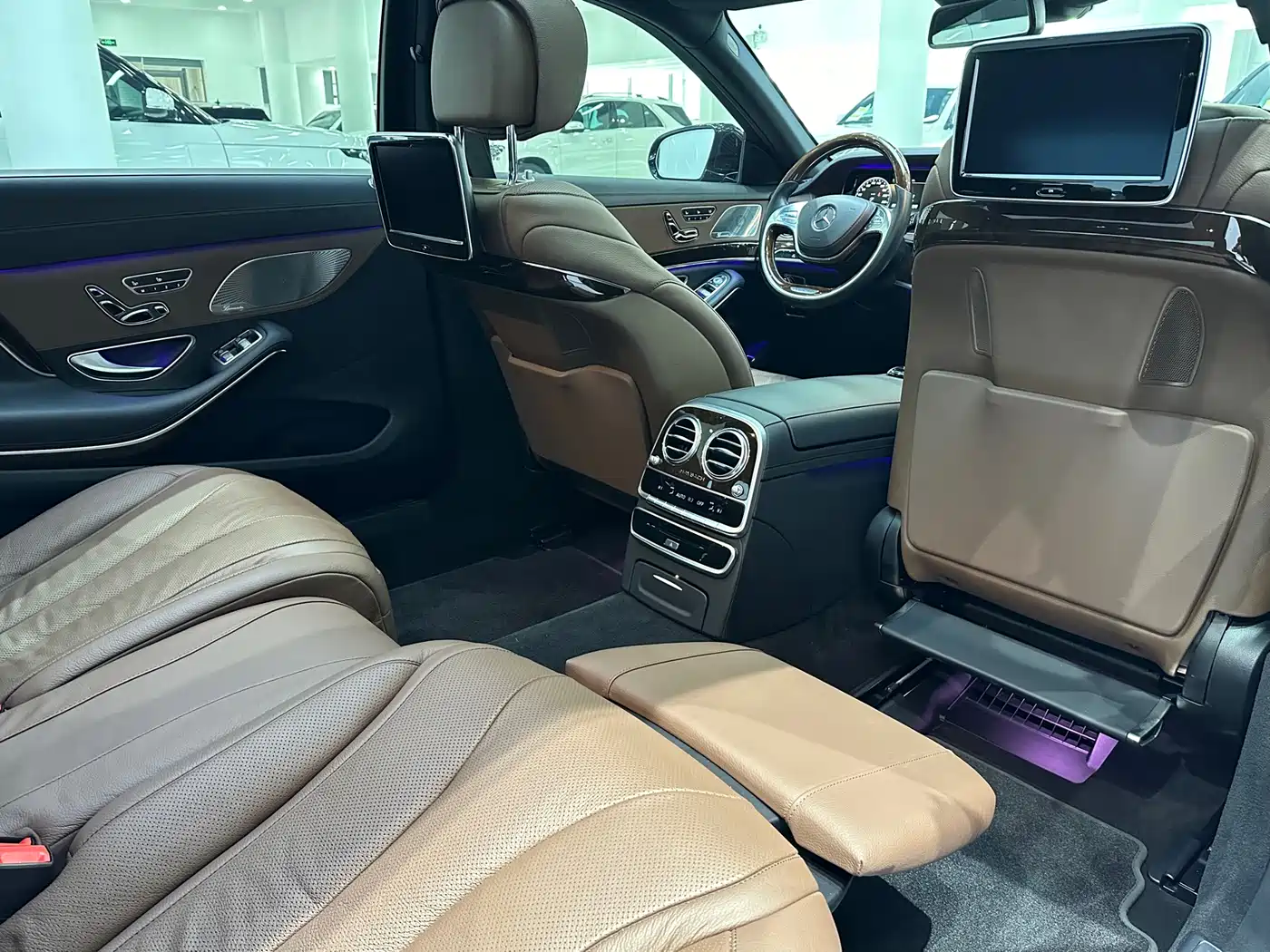 Mercedes-Benz Maybach S-Class 2015 S 400 4MATIC фото 20