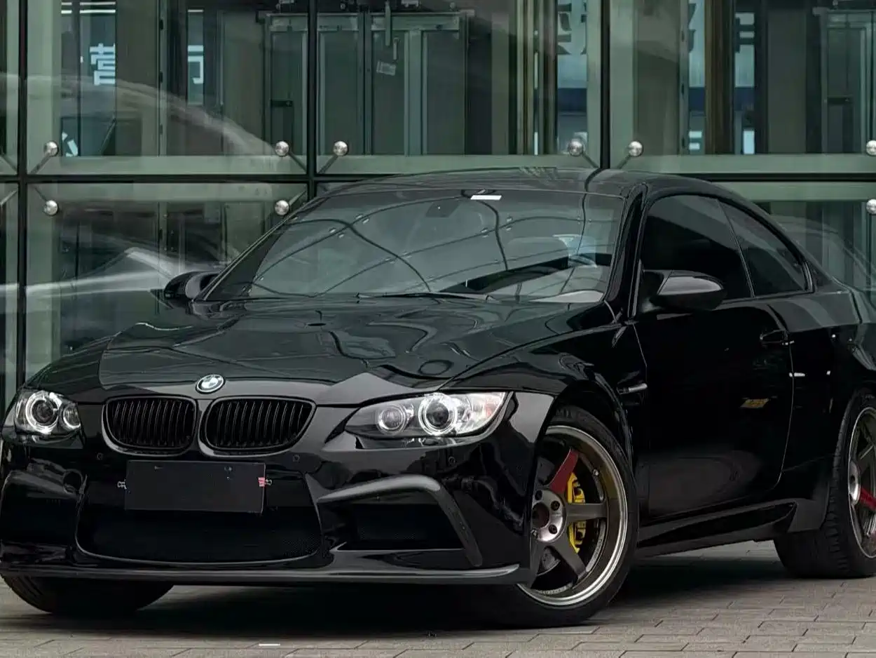 Фото 1 - BMW M3