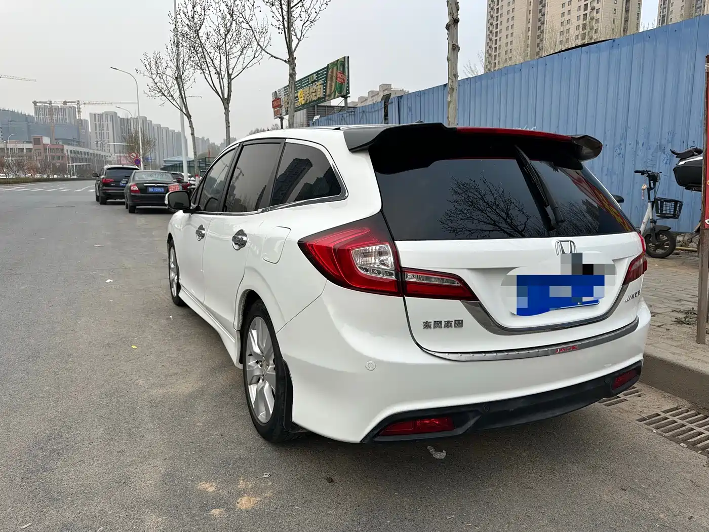 Honda Jade 2014 2013 1.8L Automatic Comfort Edition 5-seater