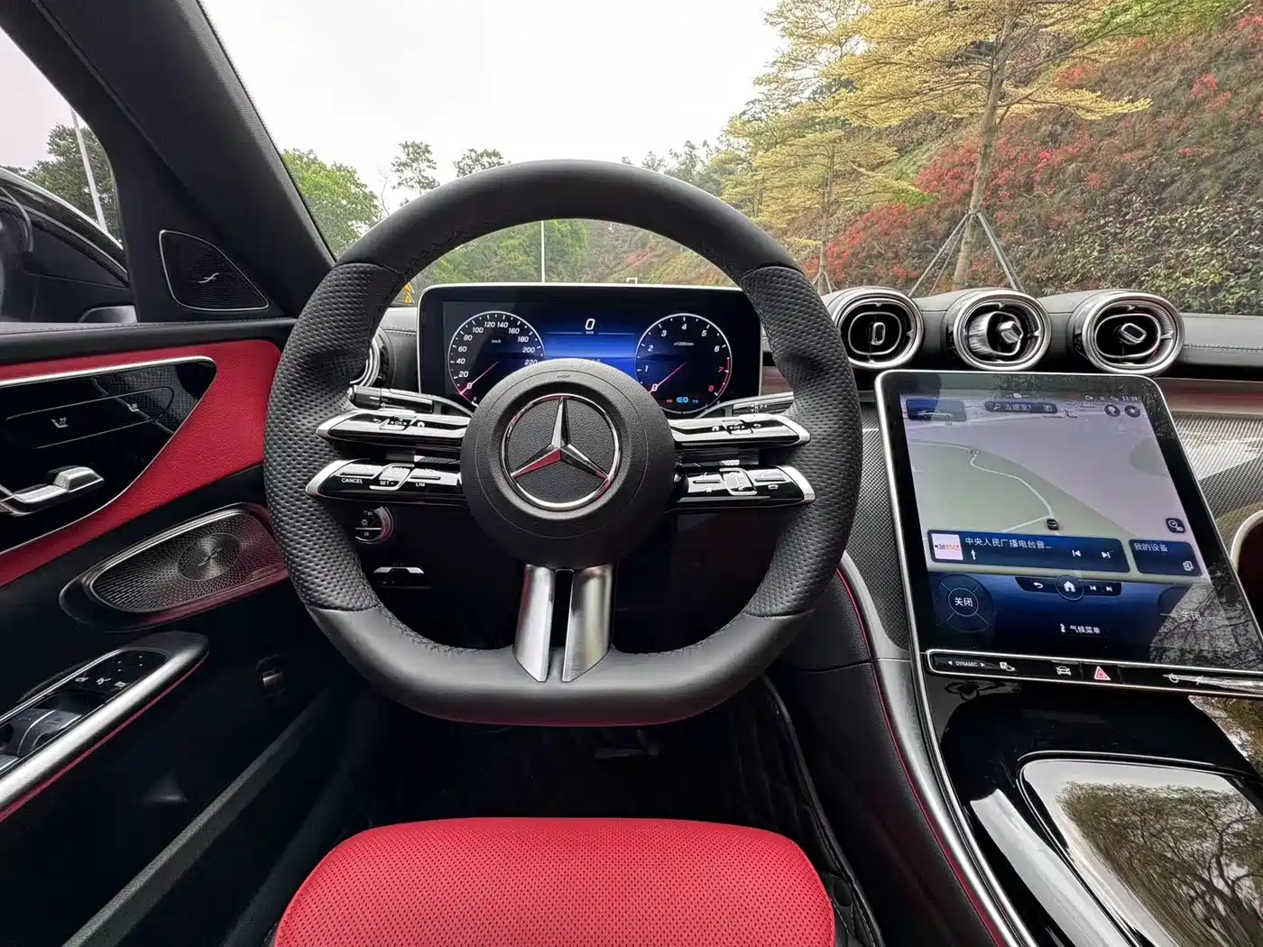 MERCEDES-BENZ C CLASS