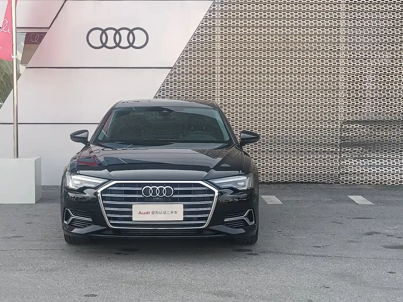 Audi A6L 2024 45 TFSI Premium Elegance фото 2