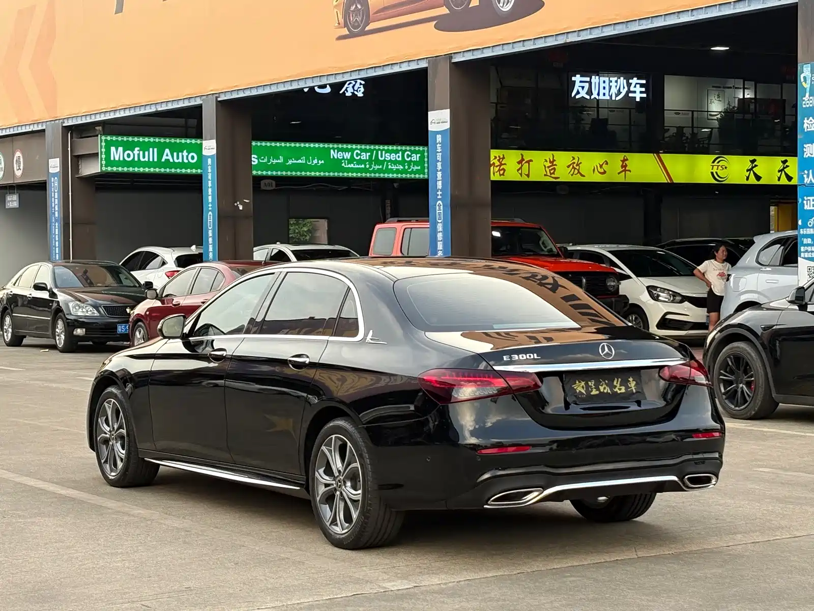 Фото 22 - Mercedes-Benz E-Class