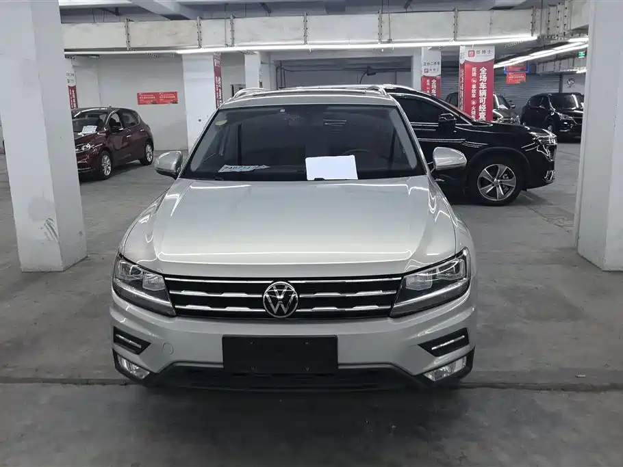 Volkswagen Tiguan L 2021 330TSI Automatic 2WD Smart фото 2
