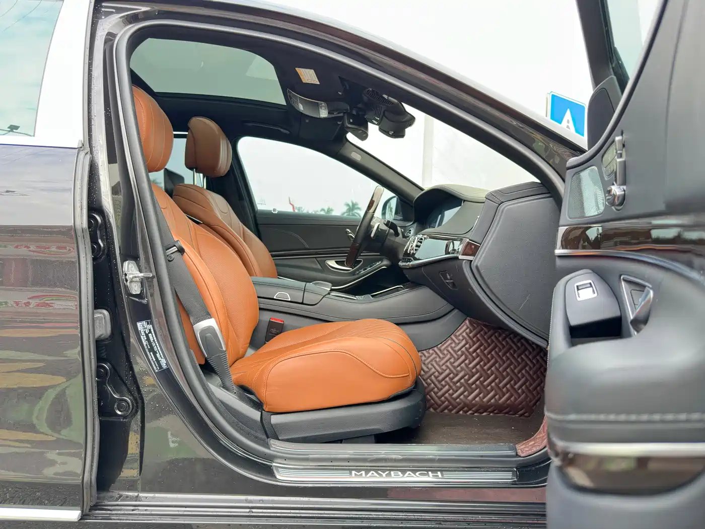 Mercedes-Benz Maybach S-Class 2020 S 450 4MATIC Collector's Edition фото 17