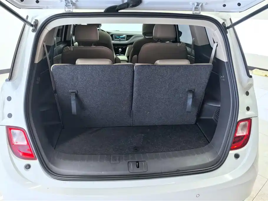 Buick GL6 2019 18T 6-seat Elite China VI фото 4