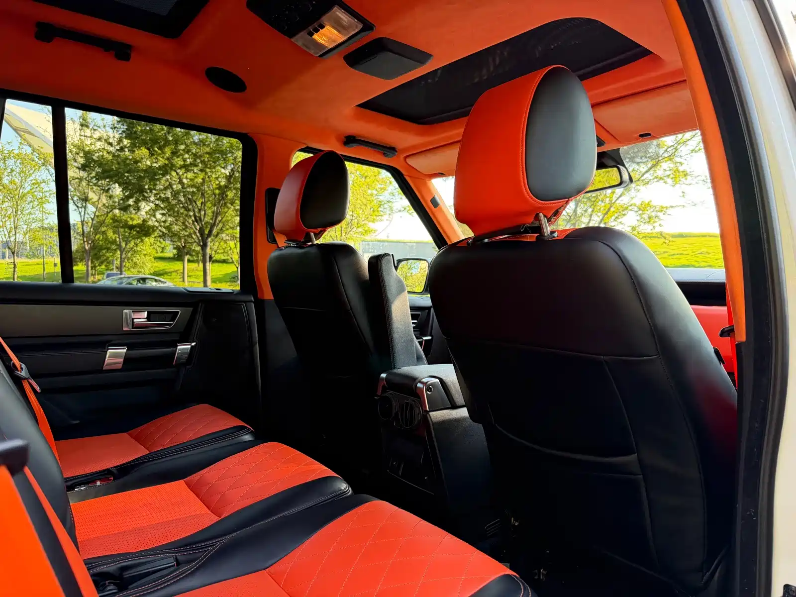 Фото 11 - Land Rover Discovery