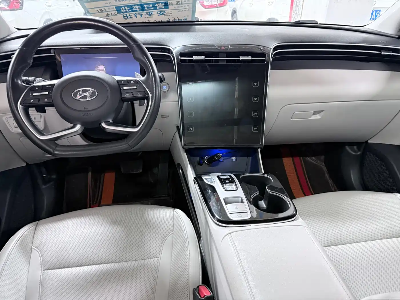 Hyundai Tucson 2022 Tucson L 1.5T DCT 20th Anniversary N Line фото 14