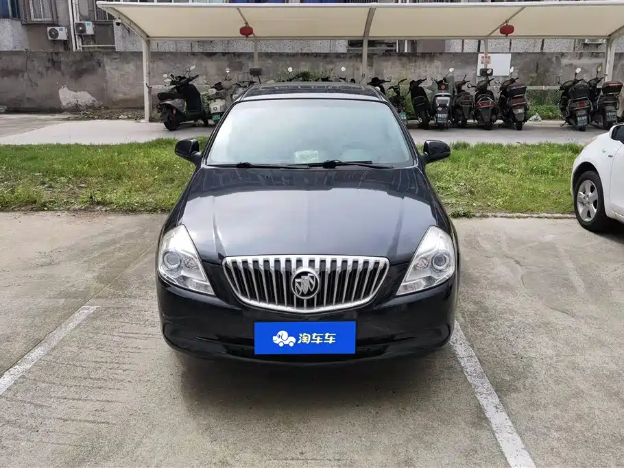Buick Excelle 2015 1.5L Manual Classic фото 2