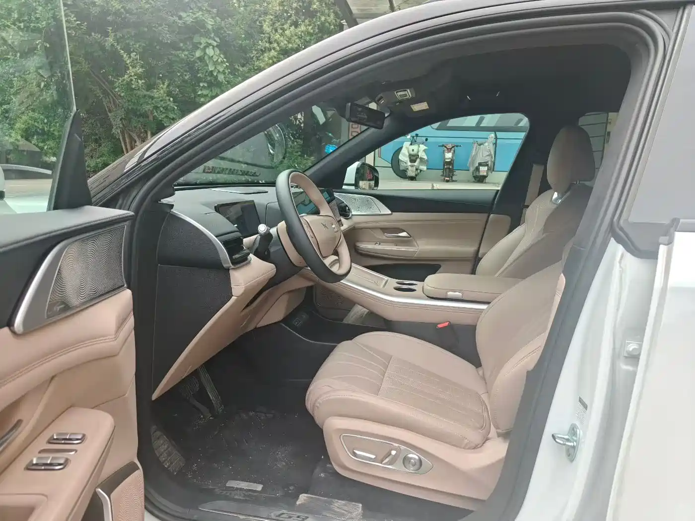 XPeng G9 2025 Model Long Range Ultra фото 4