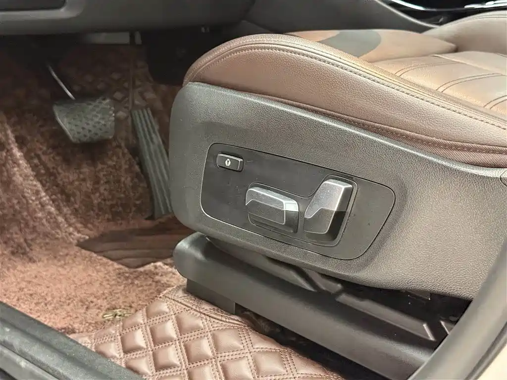 BMW X3 2019 xDrive28i Luxury Package фото 15