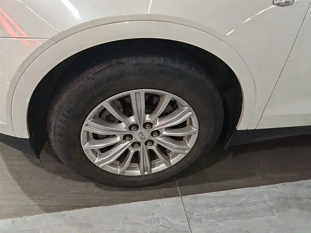 Cadillac XT5 2018 28E AWD Technology Model фото 23