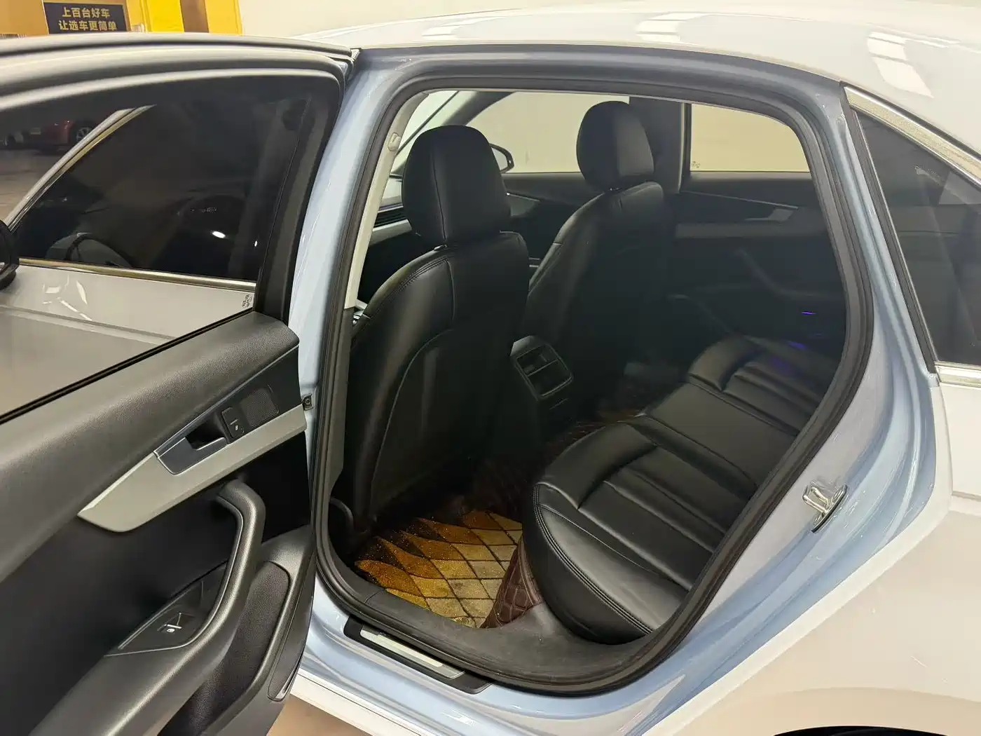 Audi A4L 2017 Plus 40 TFSI Progressive фото 6