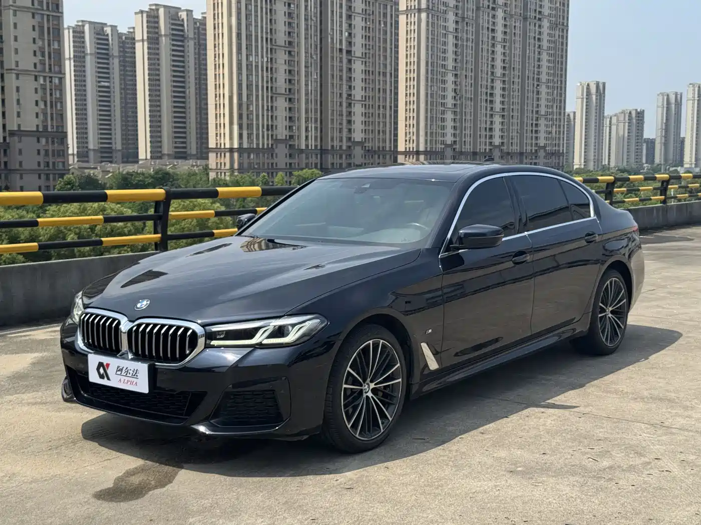 BMW 5-SERIES