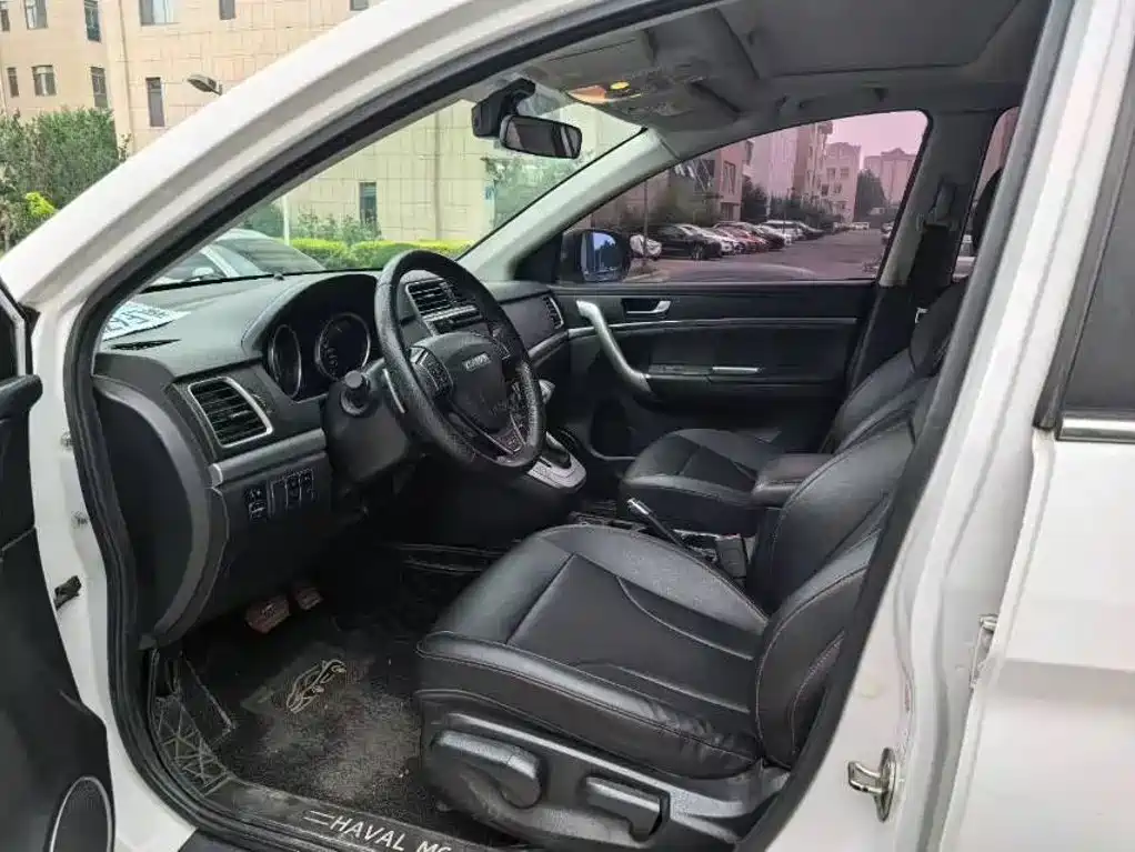 Photo 4 - Haval M6
