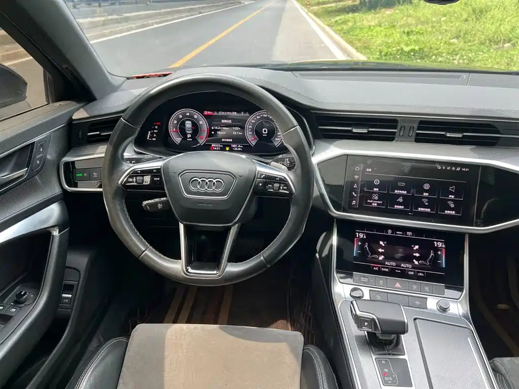 Audi A6L 2022 40 TFSI Luxury Dynamic фото 10