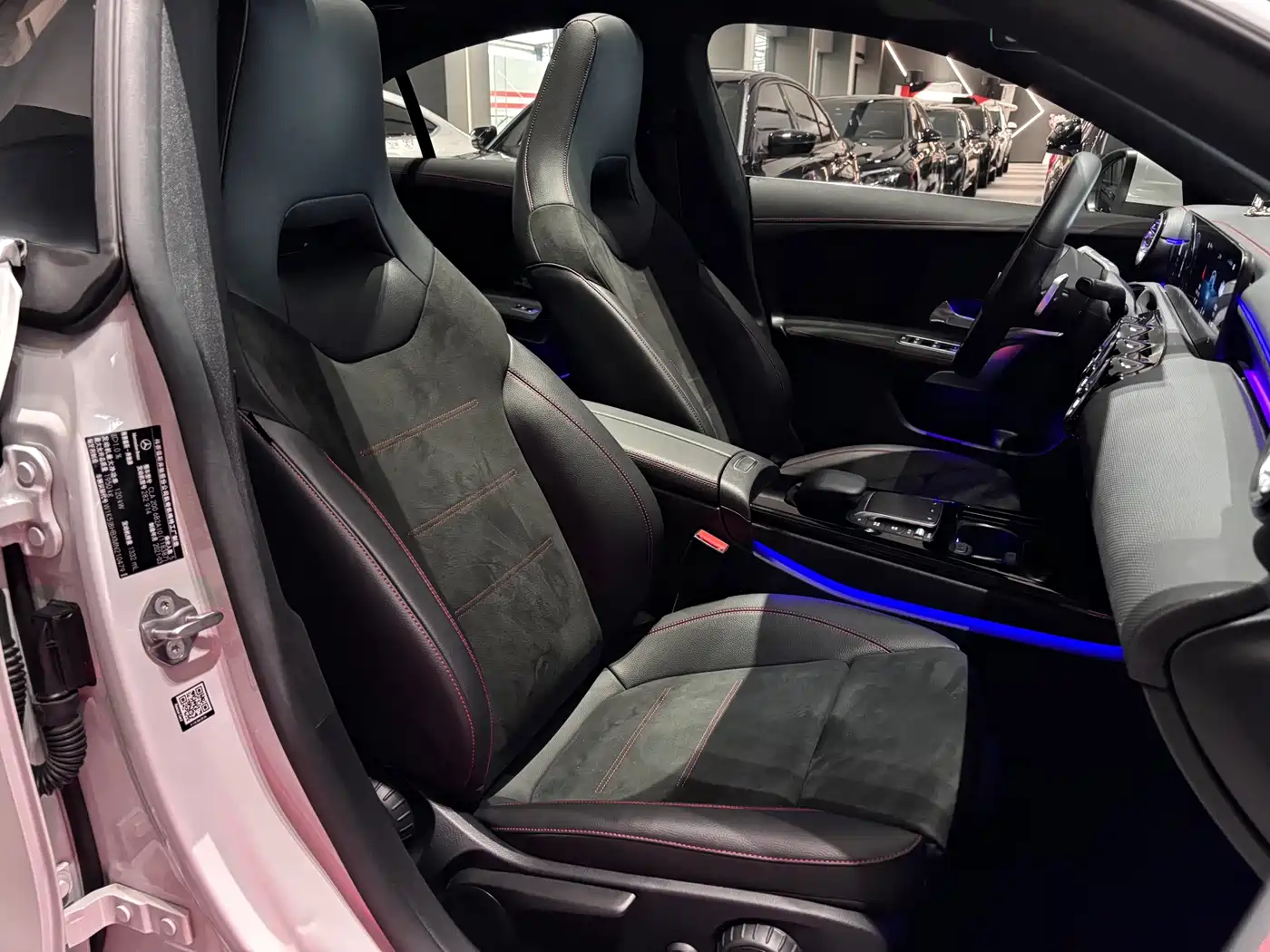 Mercedes-Benz CLA (Import) 2021 CLA 200 фото 14