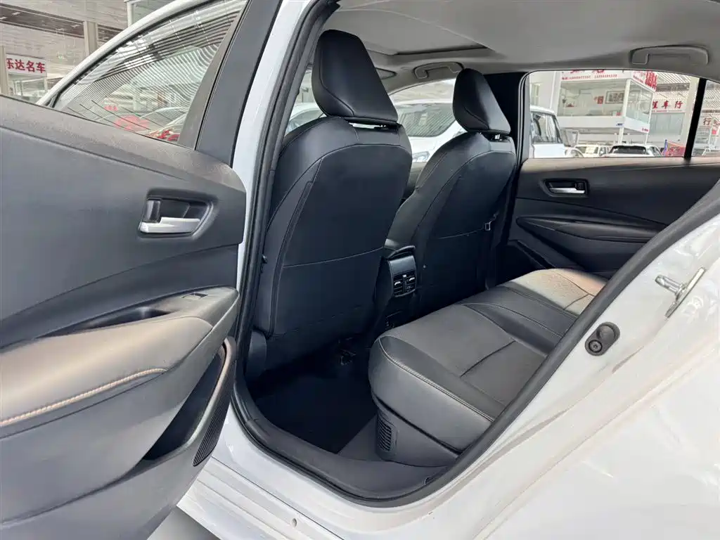 Toyota Levin 2023 Smart Hybrid 1.8L Sport Edition фото 6